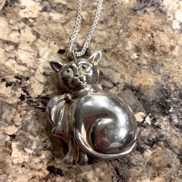 Vintage Jewelry - Vintage Sterling Silver Cat